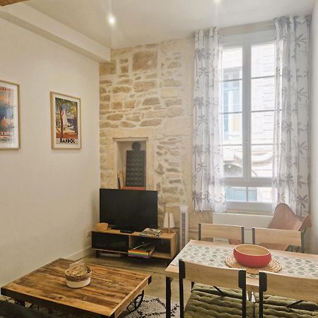 Appartement Cosy Dans Le Centre Historique Montpellier Luaran gambar